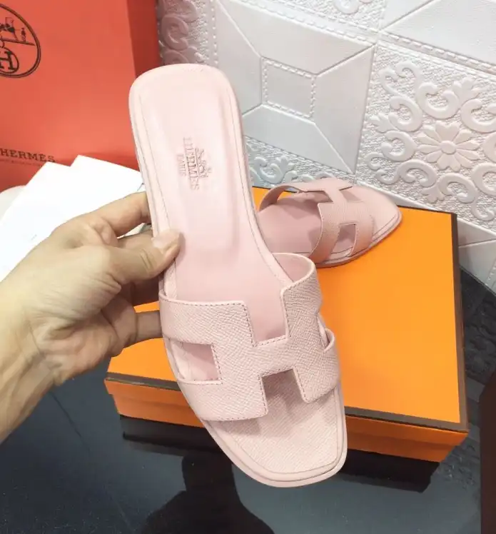 hype Hermes Slippers