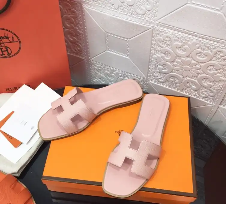 hype Hermes Slippers