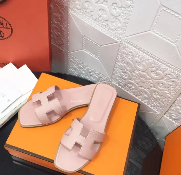 hype Hermes Slippers