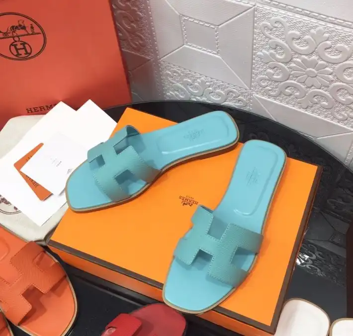 hype Hermes Slippers