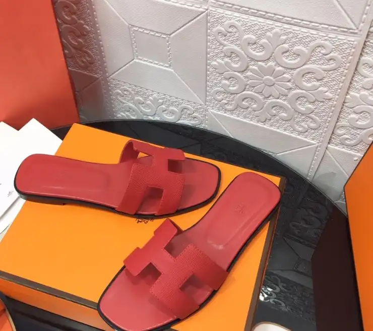 hype Hermes Slippers