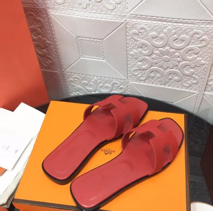 hype Hermes Slippers