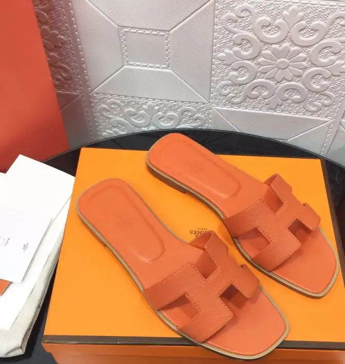 hype Hermes Slippers