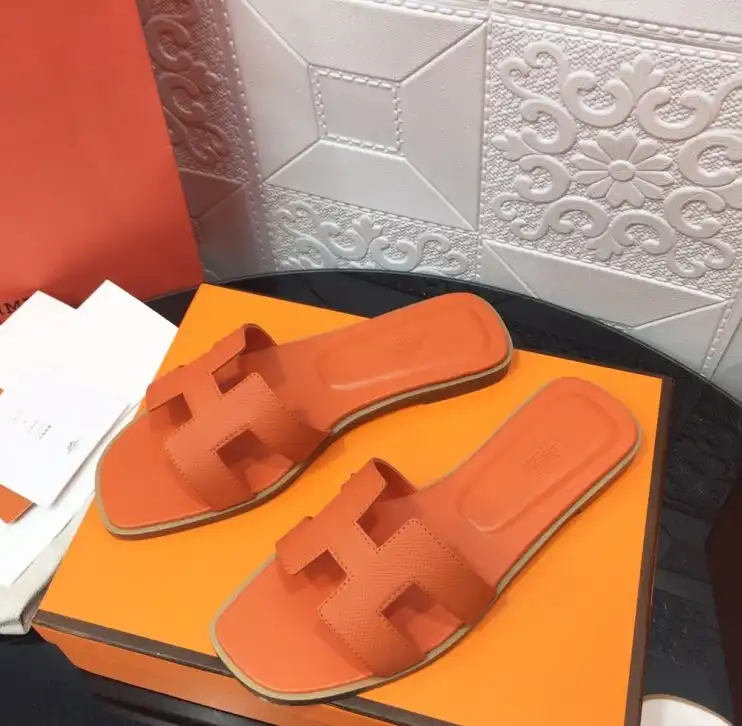 hype Hermes Slippers