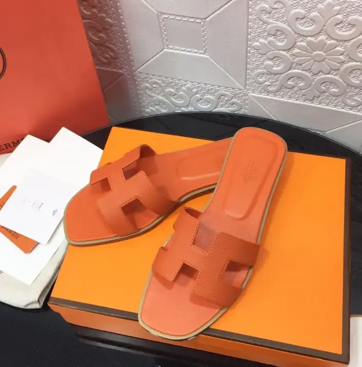 hype Hermes Slippers