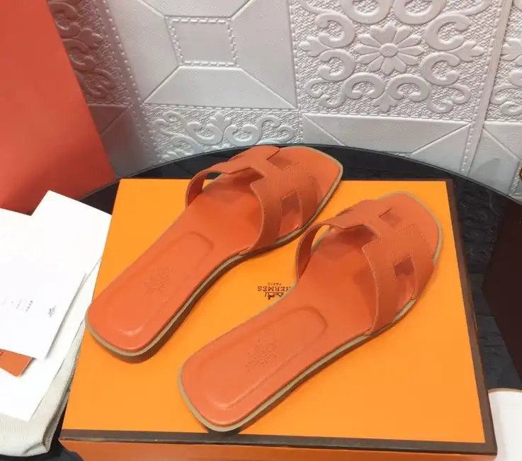 hype Hermes Slippers