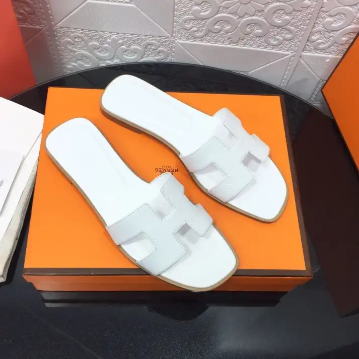 hype Hermes Slippers