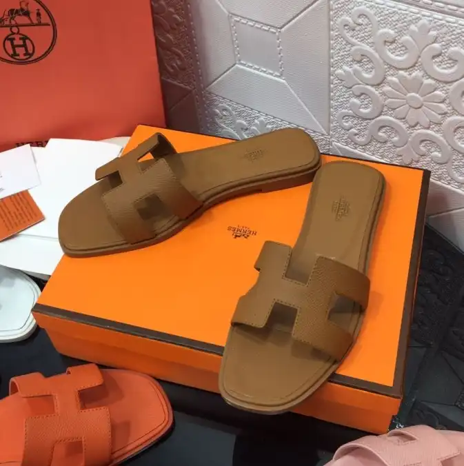 hype Hermes Slippers