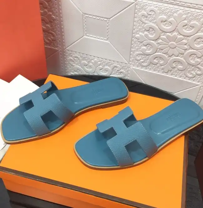 hype Hermes Slippers