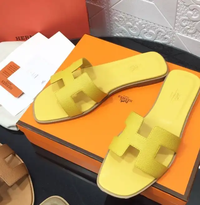 hype Hermes Slippers