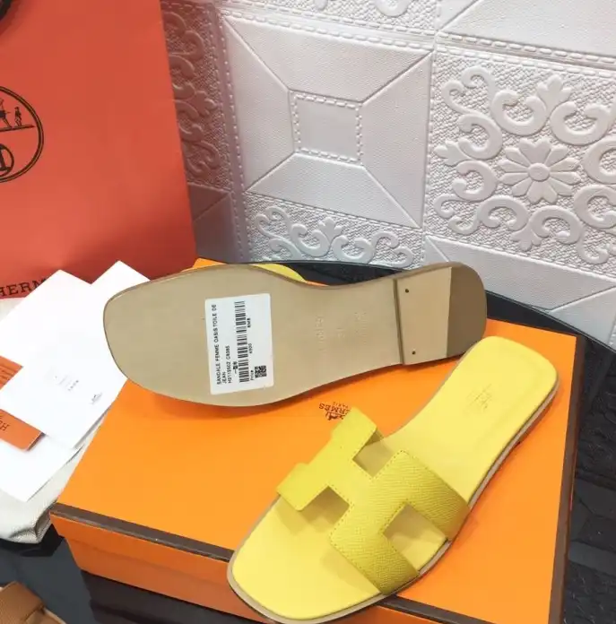 hype Hermes Slippers