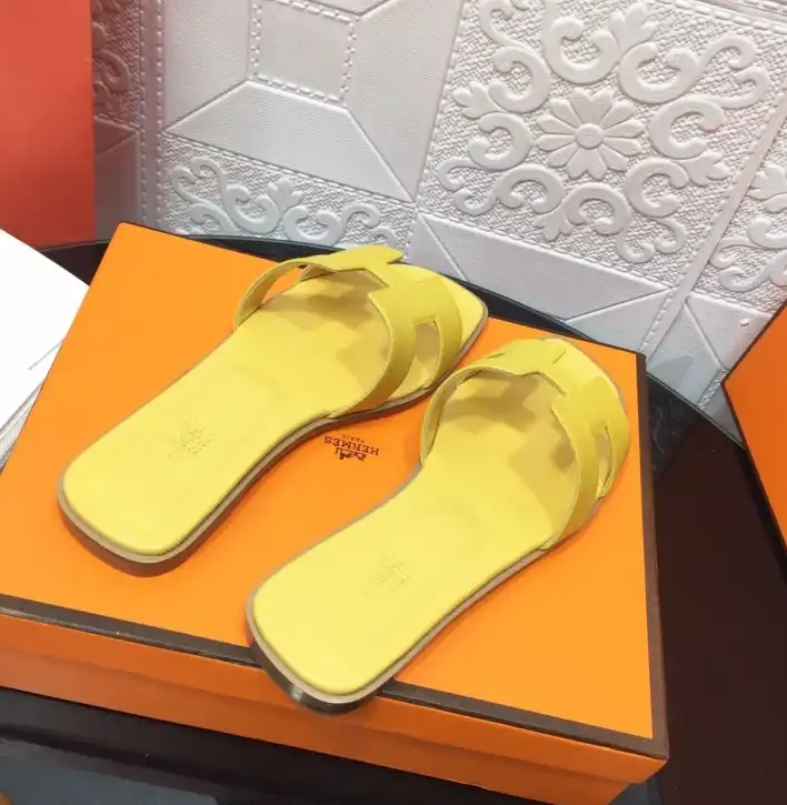 hype Hermes Slippers