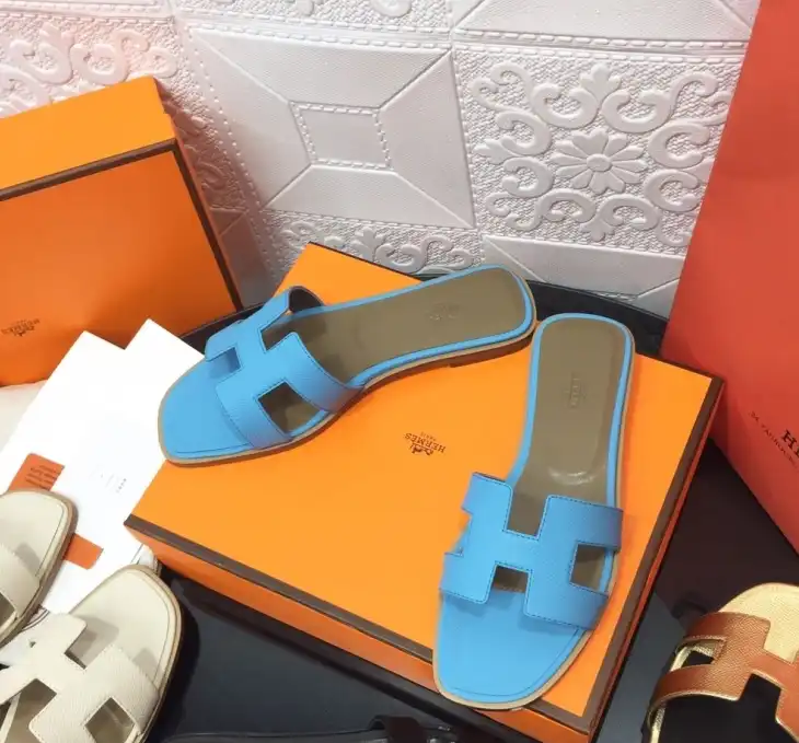 hype Hermes Slippers