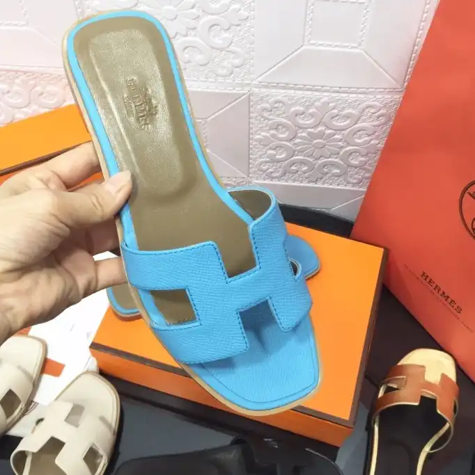 hype Hermes Slippers