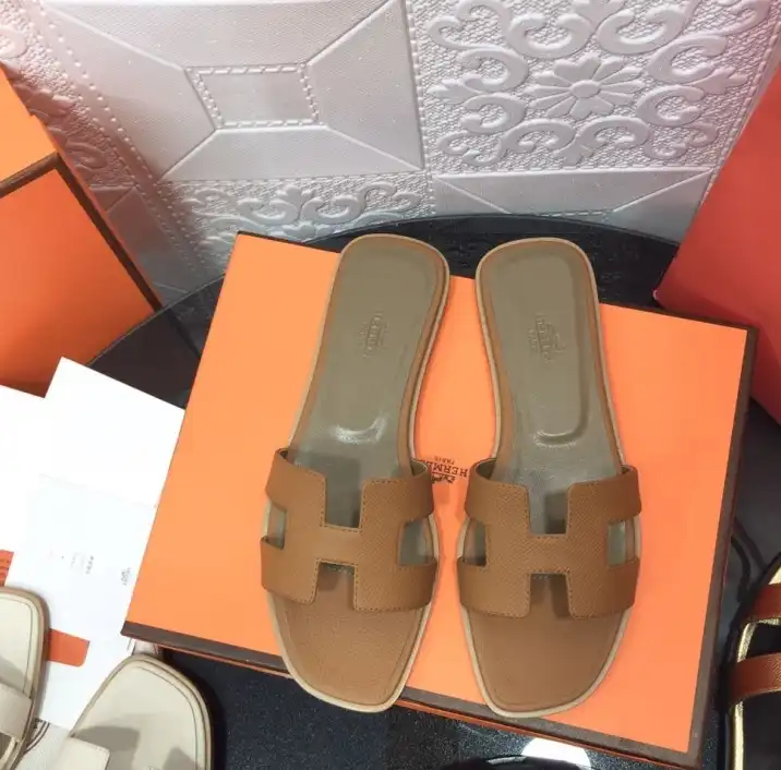 hype Hermes Slippers