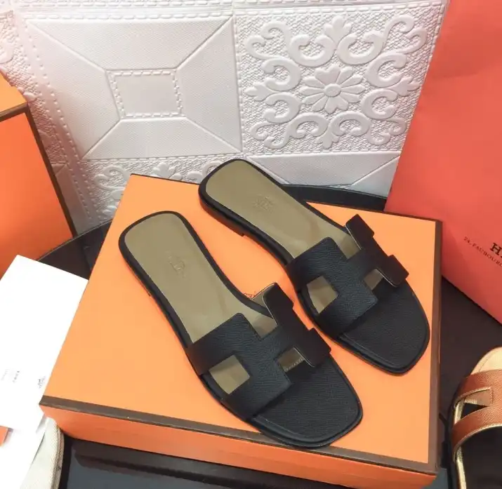 hype Hermes Slippers