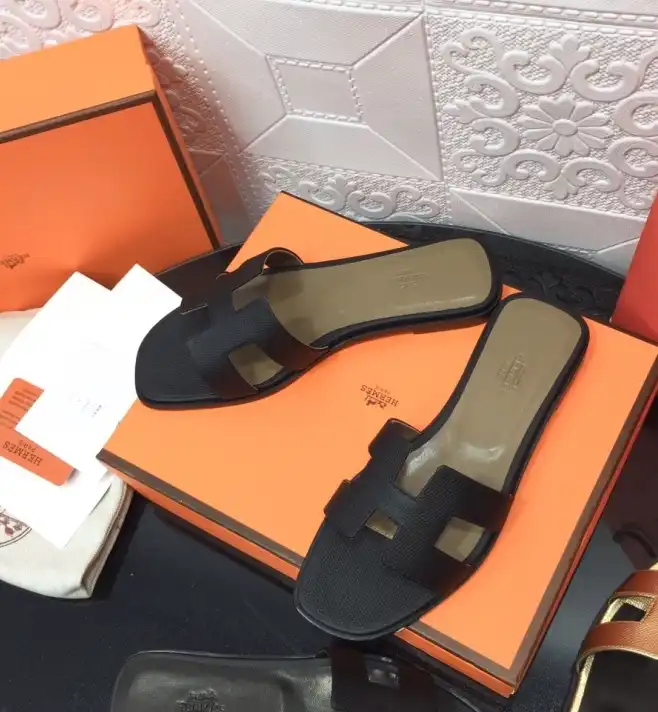 hype Hermes Slippers