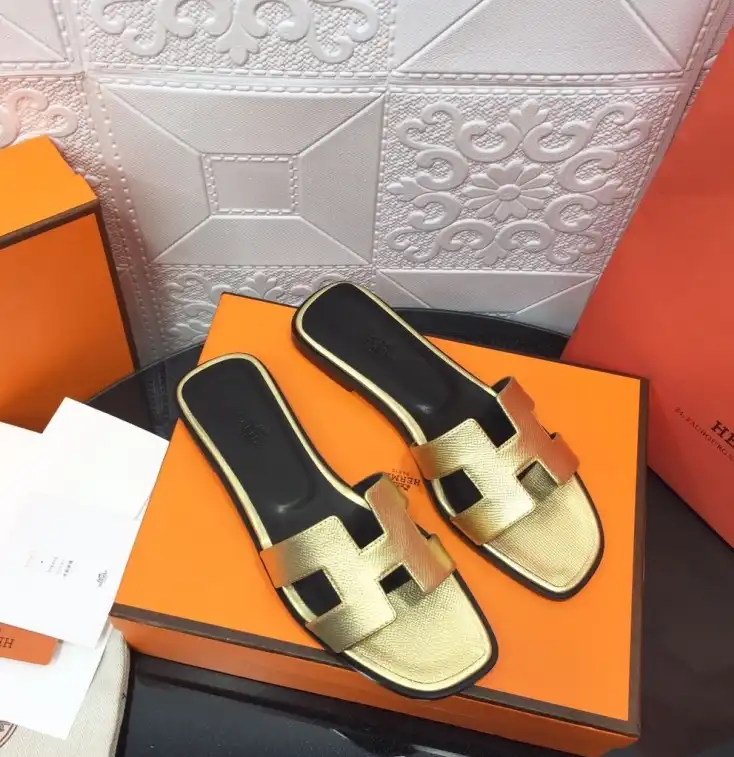 hype Hermes Slippers