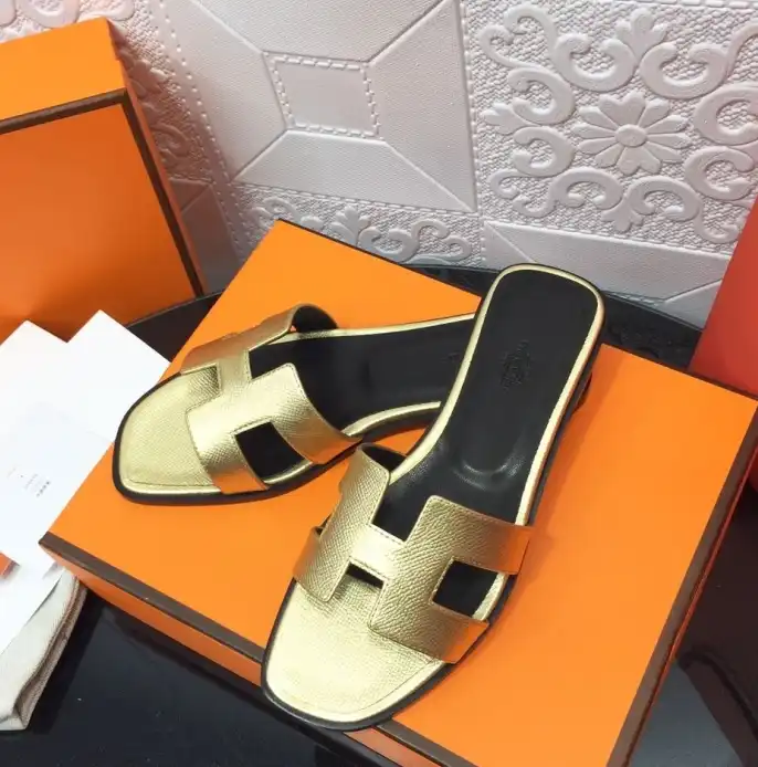 hype Hermes Slippers