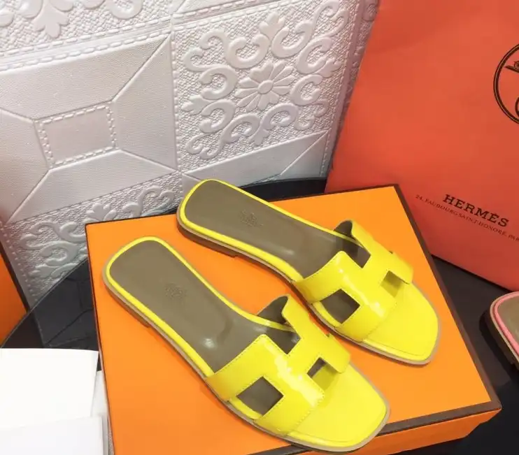 hype Hermes Slippers