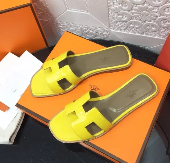 hype Hermes Slippers