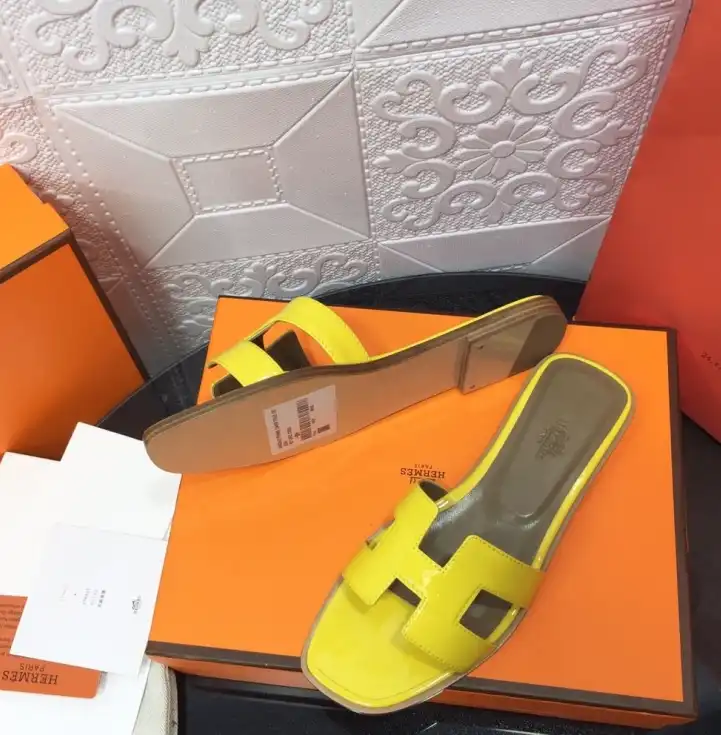 hype Hermes Slippers