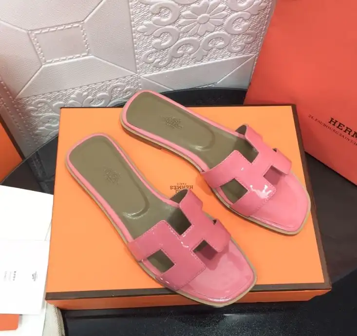 hype Hermes Slippers