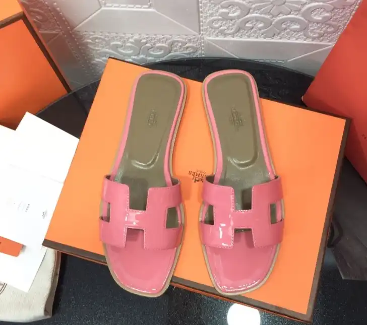 hype Hermes Slippers