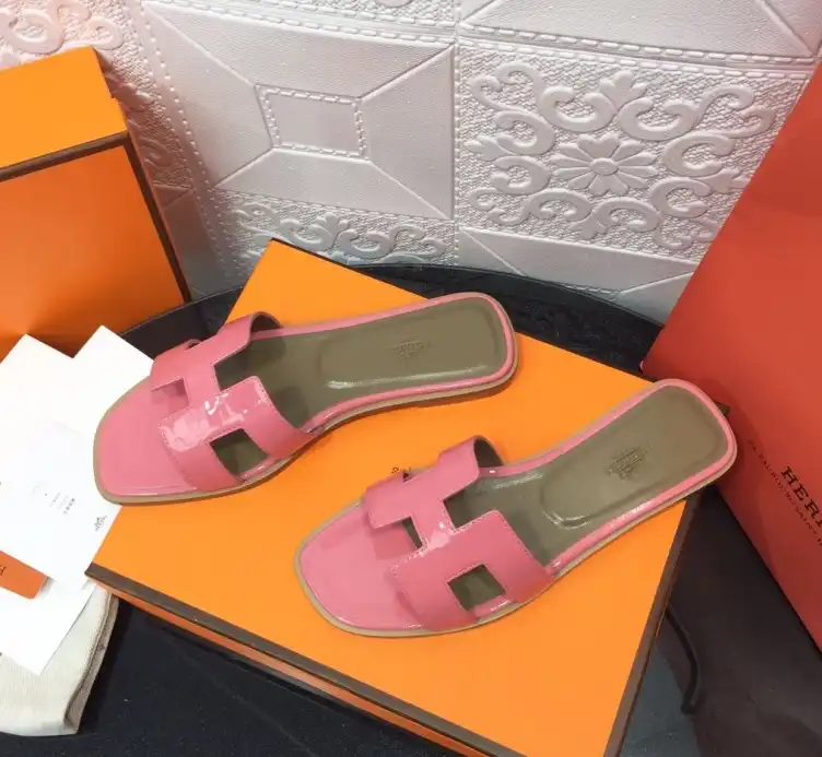 hype Hermes Slippers