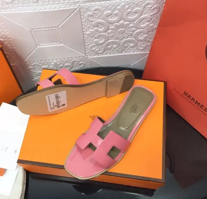 hype Hermes Slippers