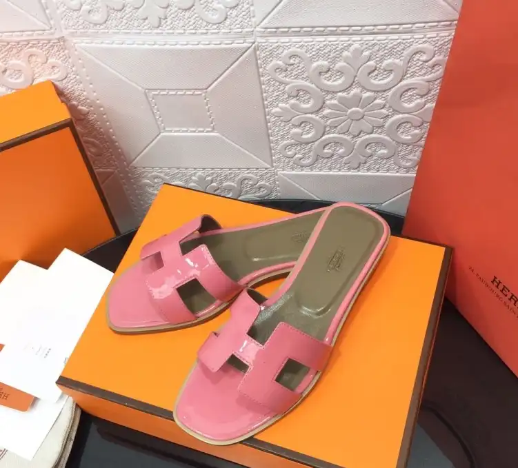 hype Hermes Slippers