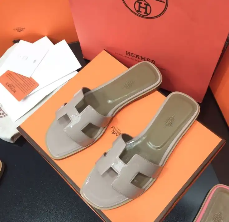 hype Hermes Slippers