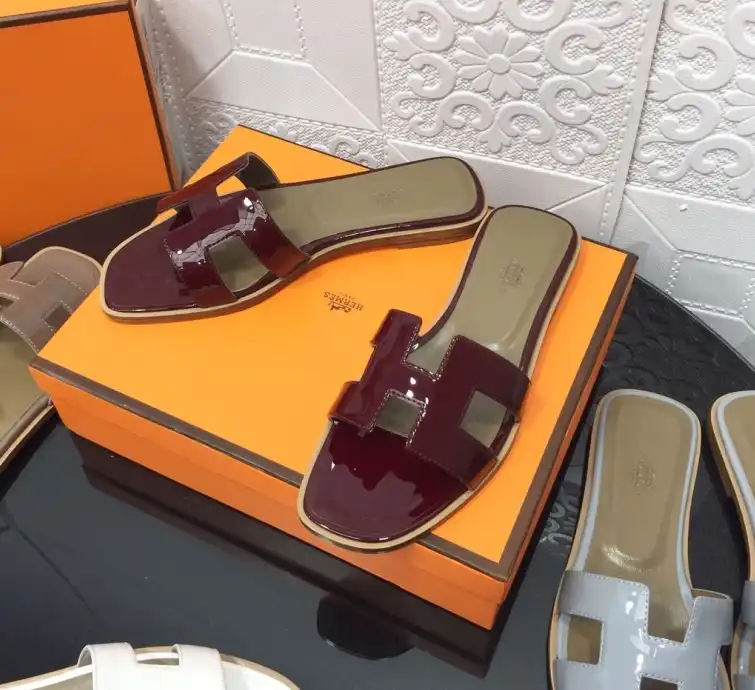 hype Hermes Slippers