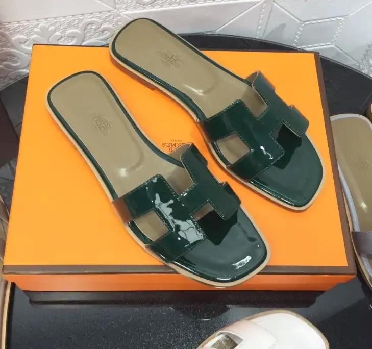 hype Hermes Slippers