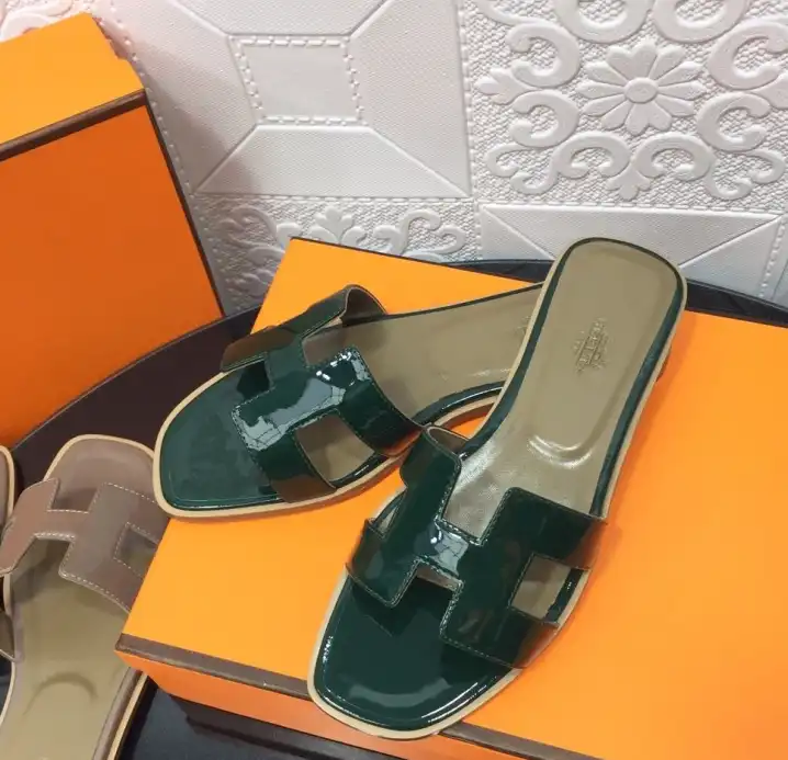 hype Hermes Slippers