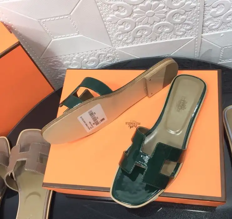 hype Hermes Slippers