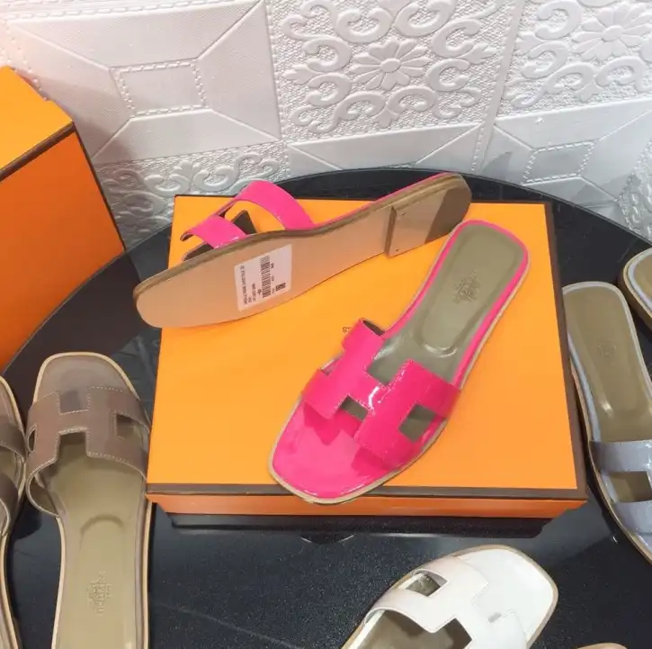 hype Hermes Slippers