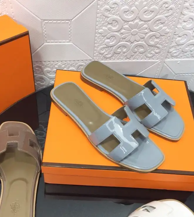 hype Hermes Slippers