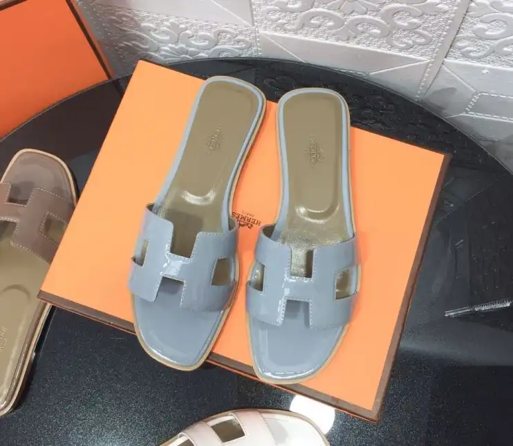 hype Hermes Slippers