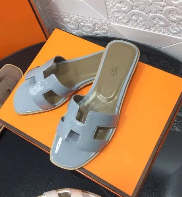 hype Hermes Slippers