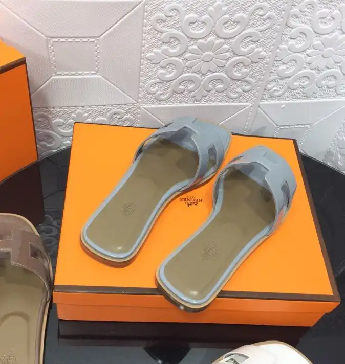 hype Hermes Slippers