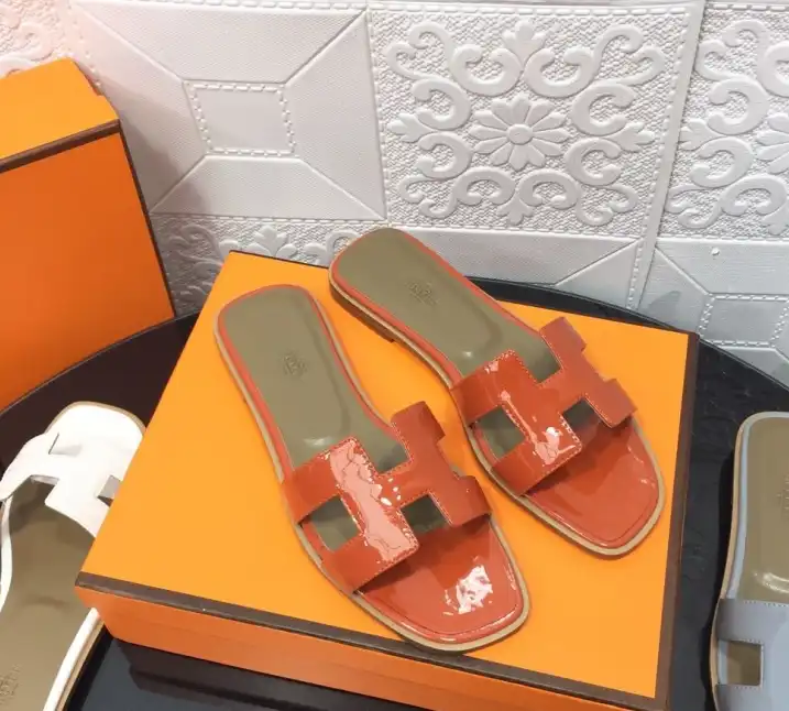 hype Hermes Slippers