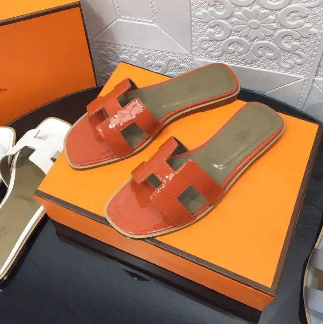 hype Hermes Slippers