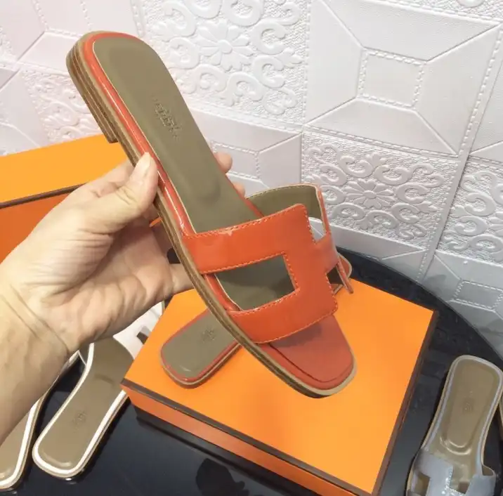 hype Hermes Slippers