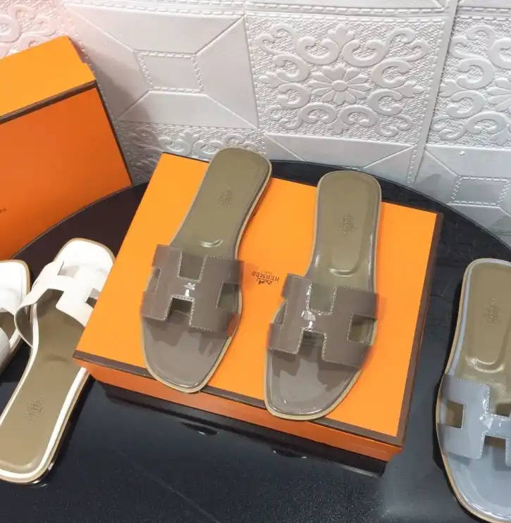 hype Hermes Slippers