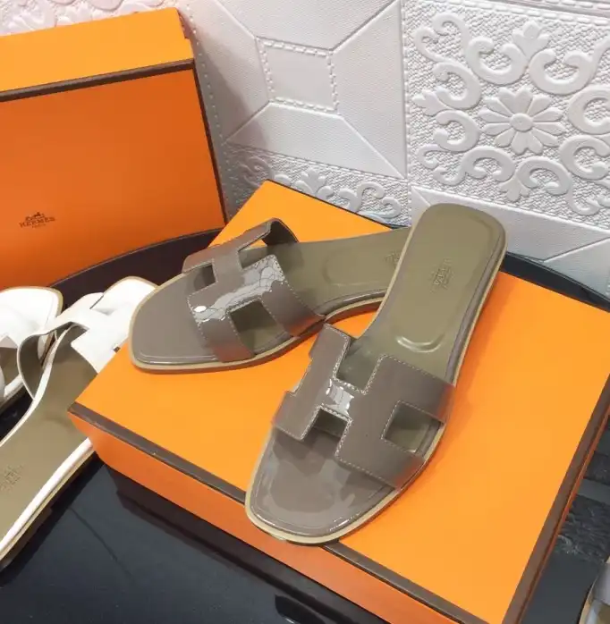 hype Hermes Slippers