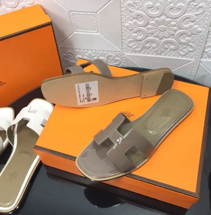 hype Hermes Slippers