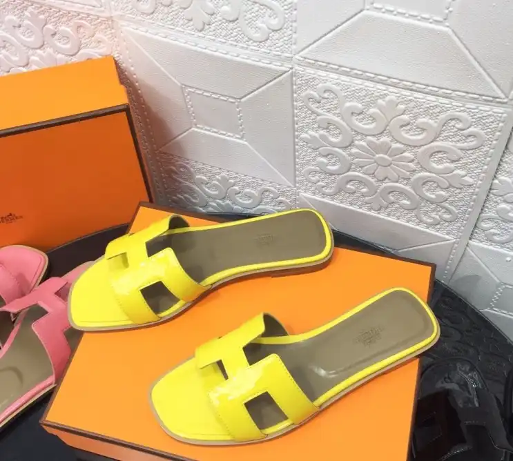 hype Hermes Slippers