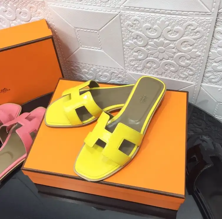 hype Hermes Slippers