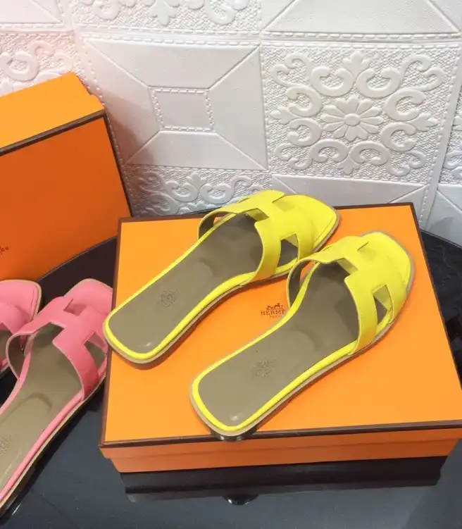 hype Hermes Slippers